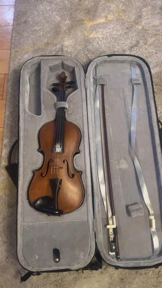 Fiddle 3/4 - Image 1