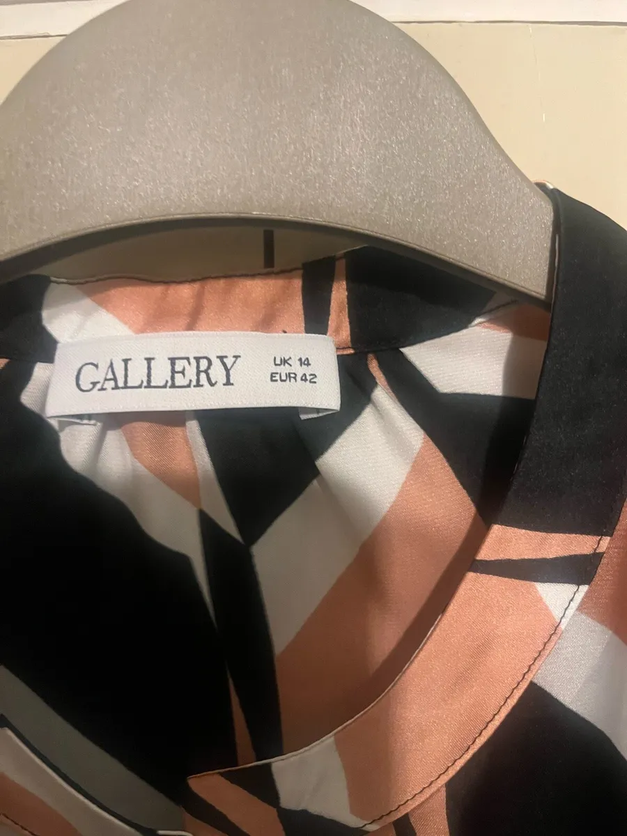 Gallery blouse - Image 2