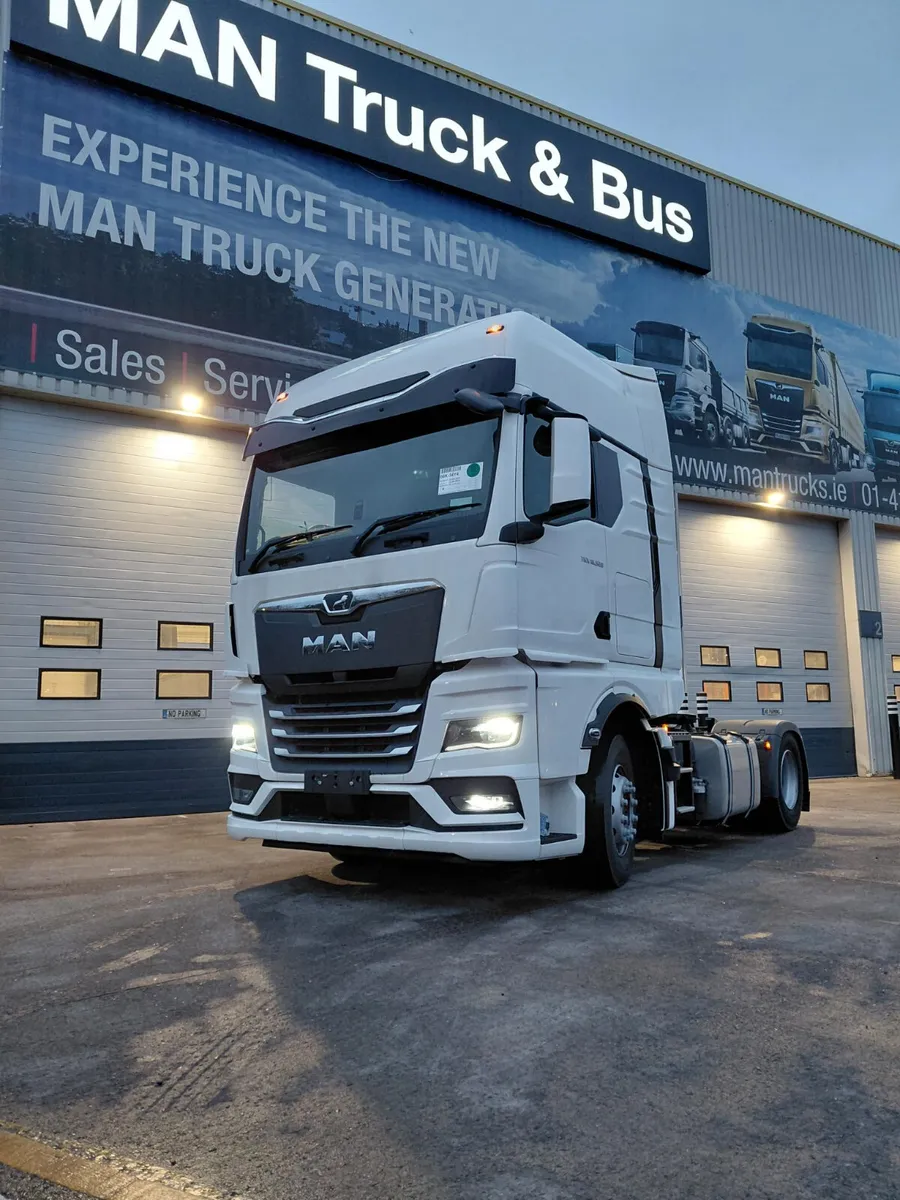 MAN TGX 18.520 GX CAB 4x2 Tractor Unit - Image 1