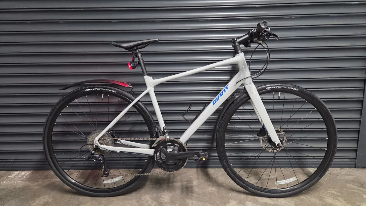 Giant Fastroad SL2 bike - Image 1