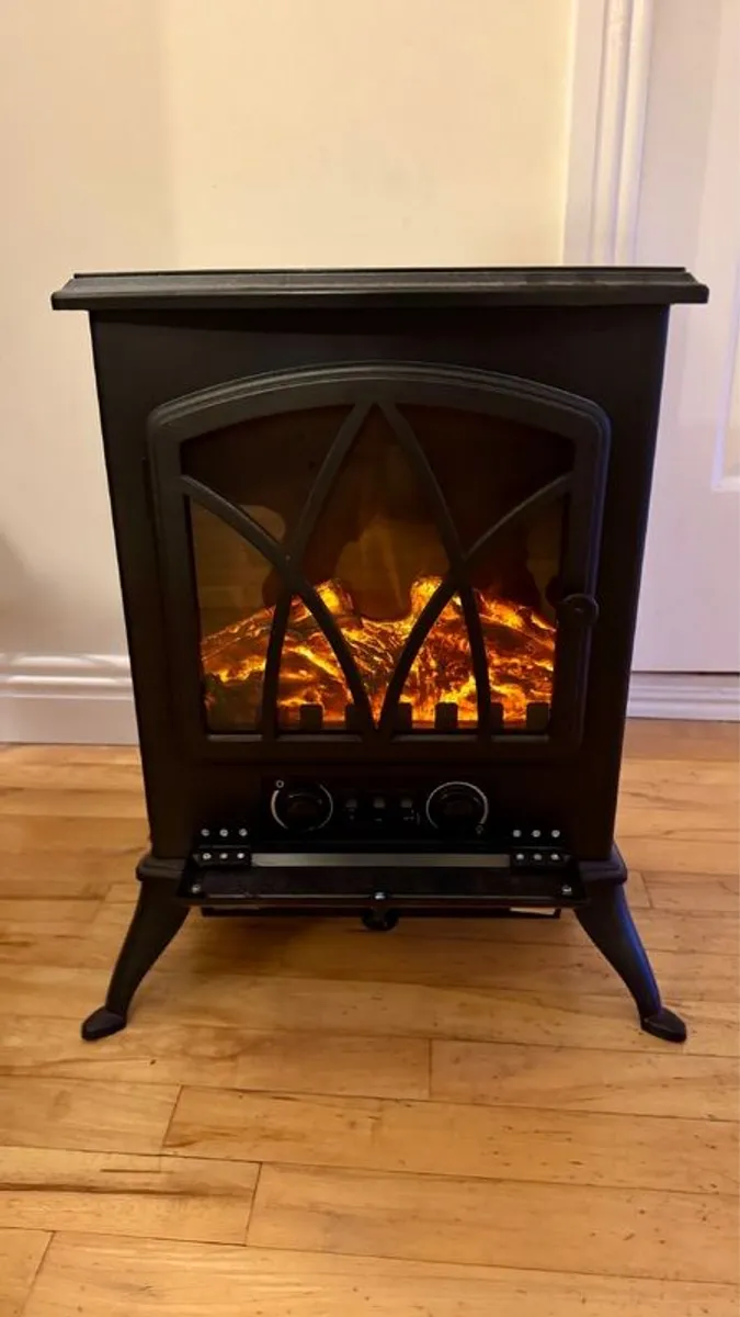 Electric Fire effect & heater - Image 1