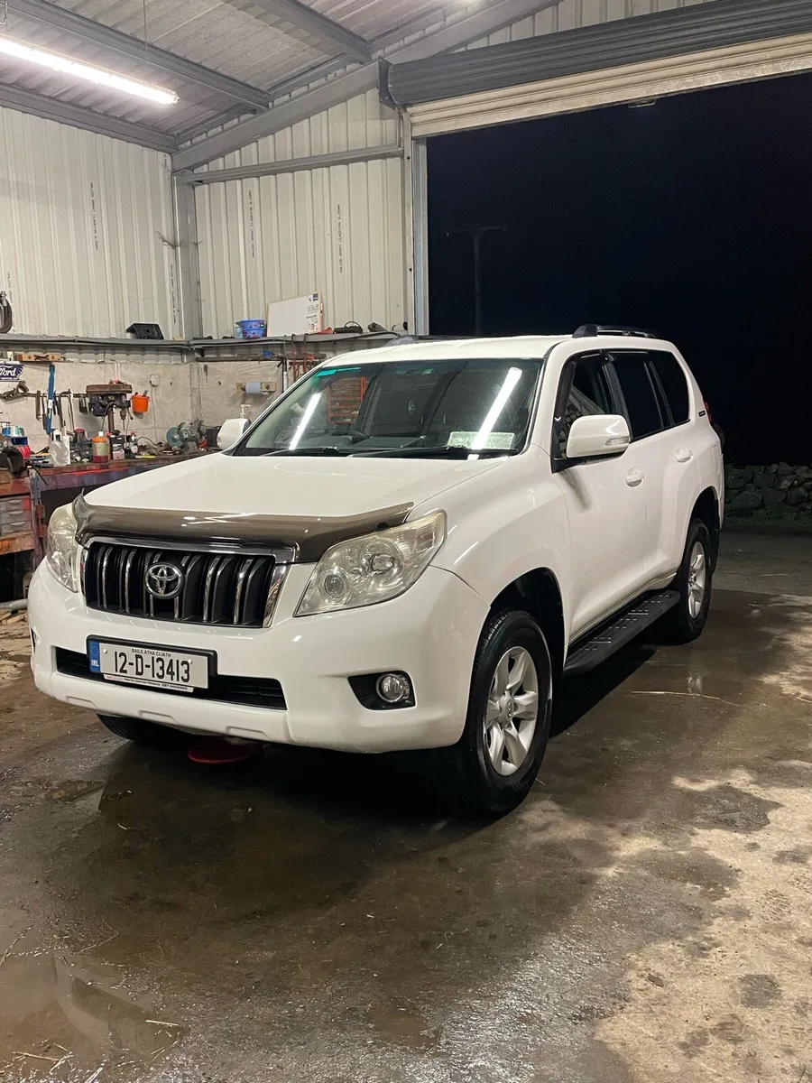 2012 landcruiser - Image 2