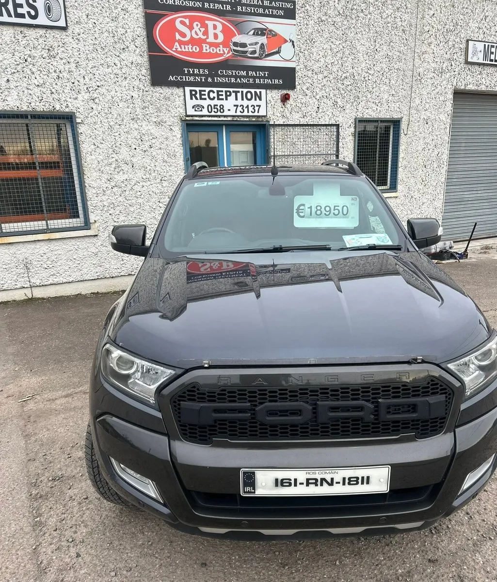 FORD Ranger 3.2 Wildtrack 4WD with Canopy. No vat - Image 4