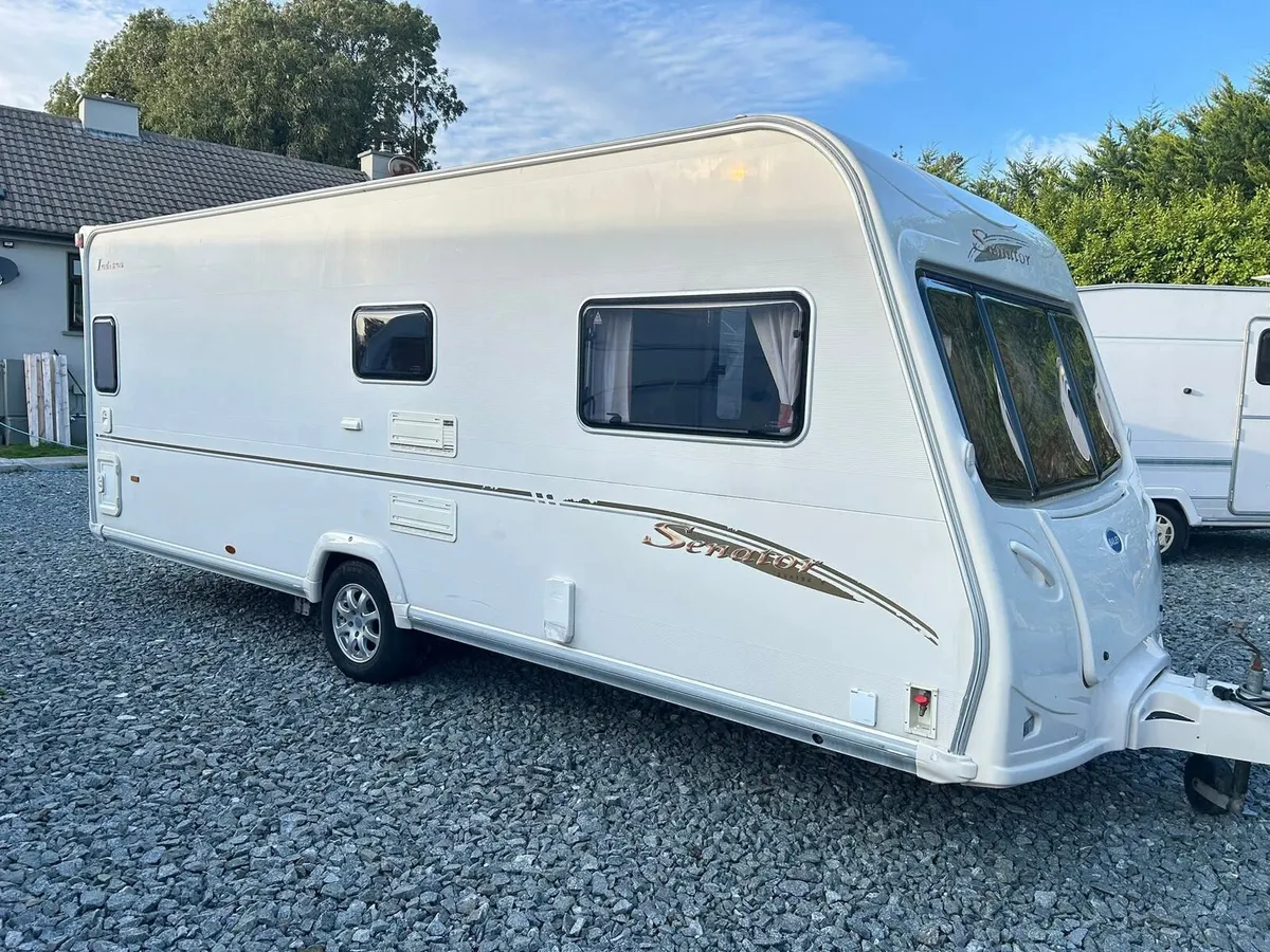 Bailey pageant fixed bed caravan - Image 4