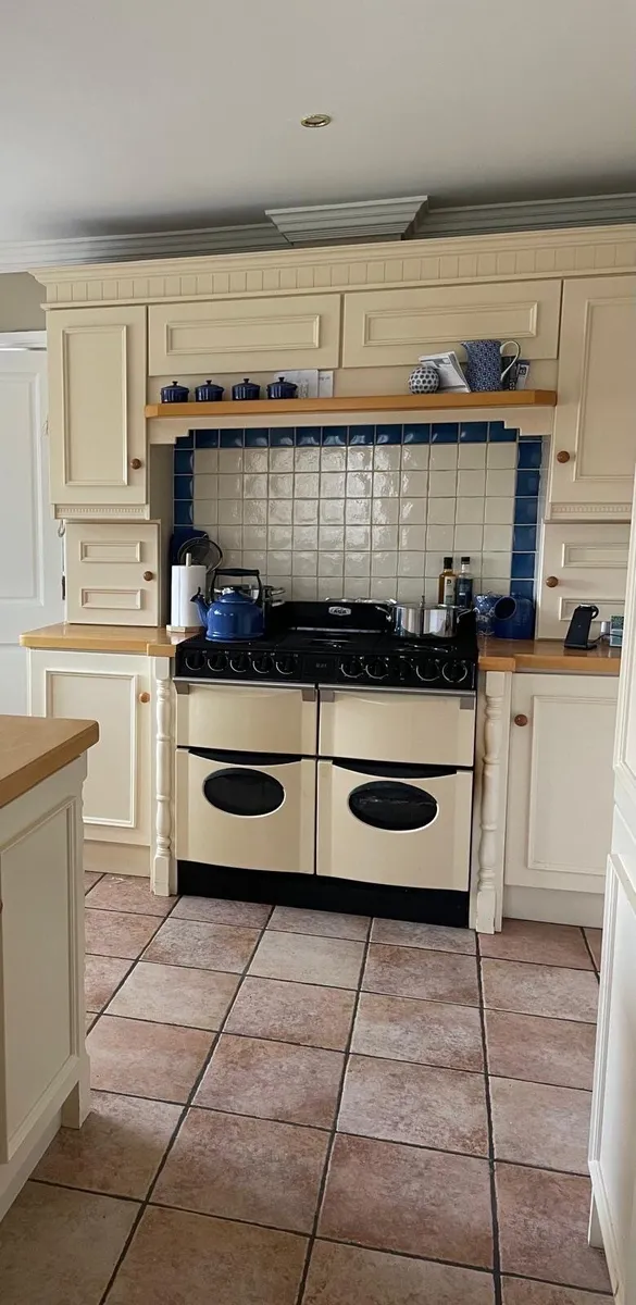 Kitchen cooker/fridge - Image 2