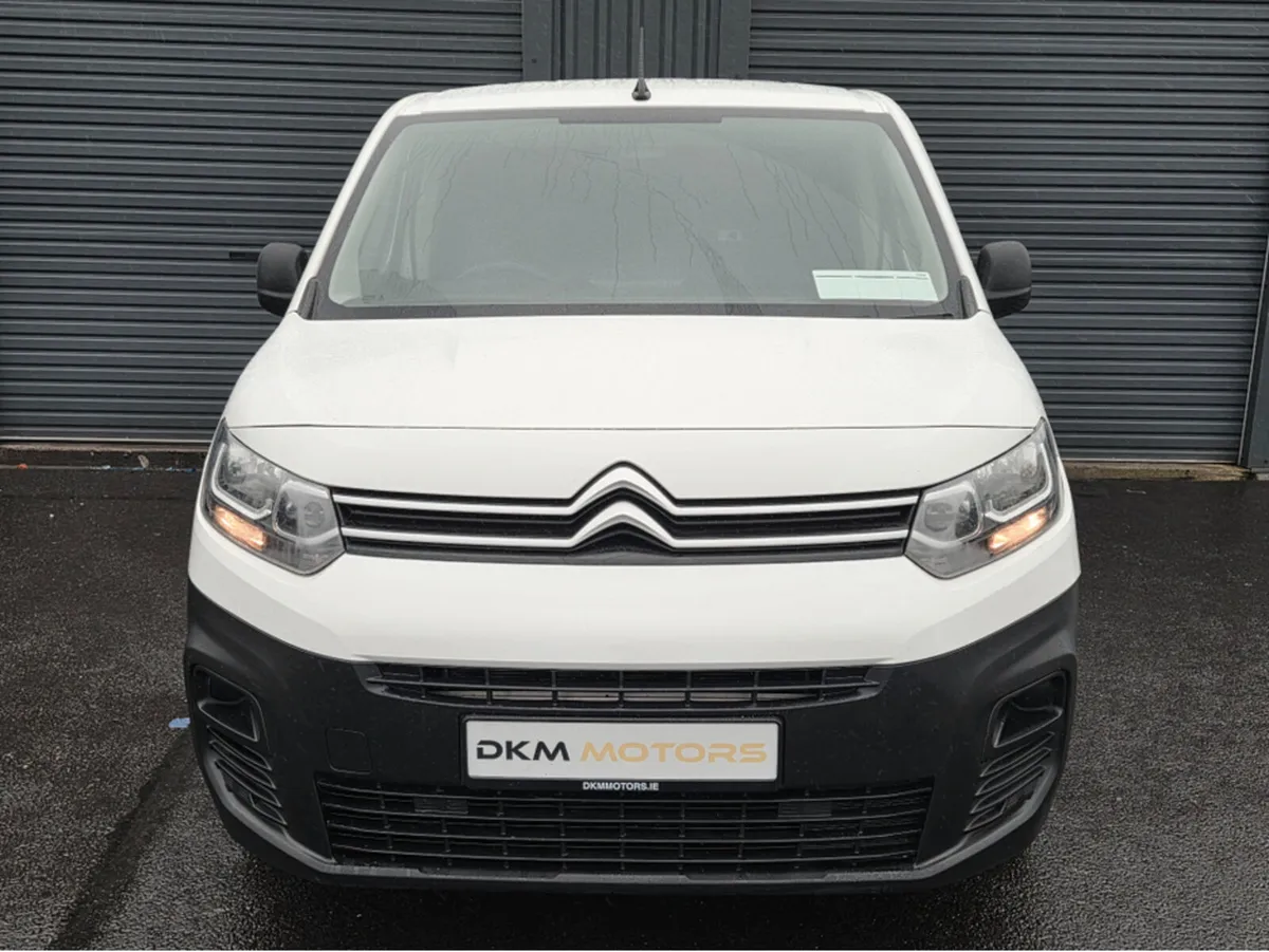 Citroen Berlingo LX BLUEHDI 100 MWB 65 650KG EUR6. - Image 2