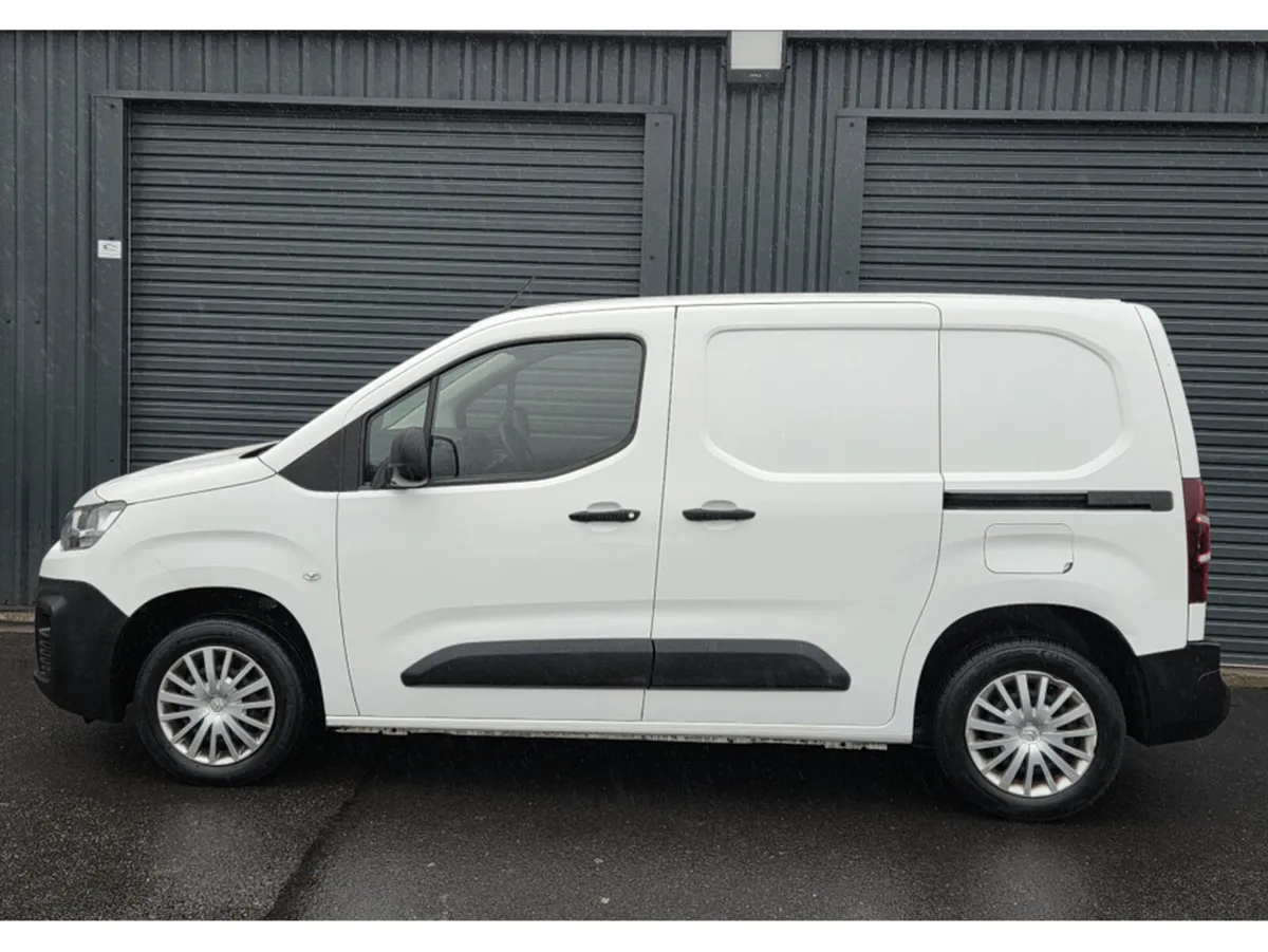 Citroen Berlingo LX BLUEHDI 100 MWB 65 650KG EUR6. - Image 4