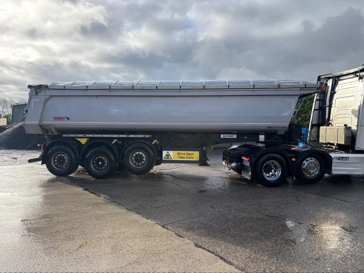 Schmitz 8.2 aggregate tipper - Image 4