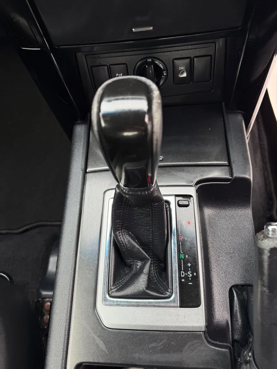 171 Toyota Land Cruiser Auto - 2 Seat Commercial - Image 4