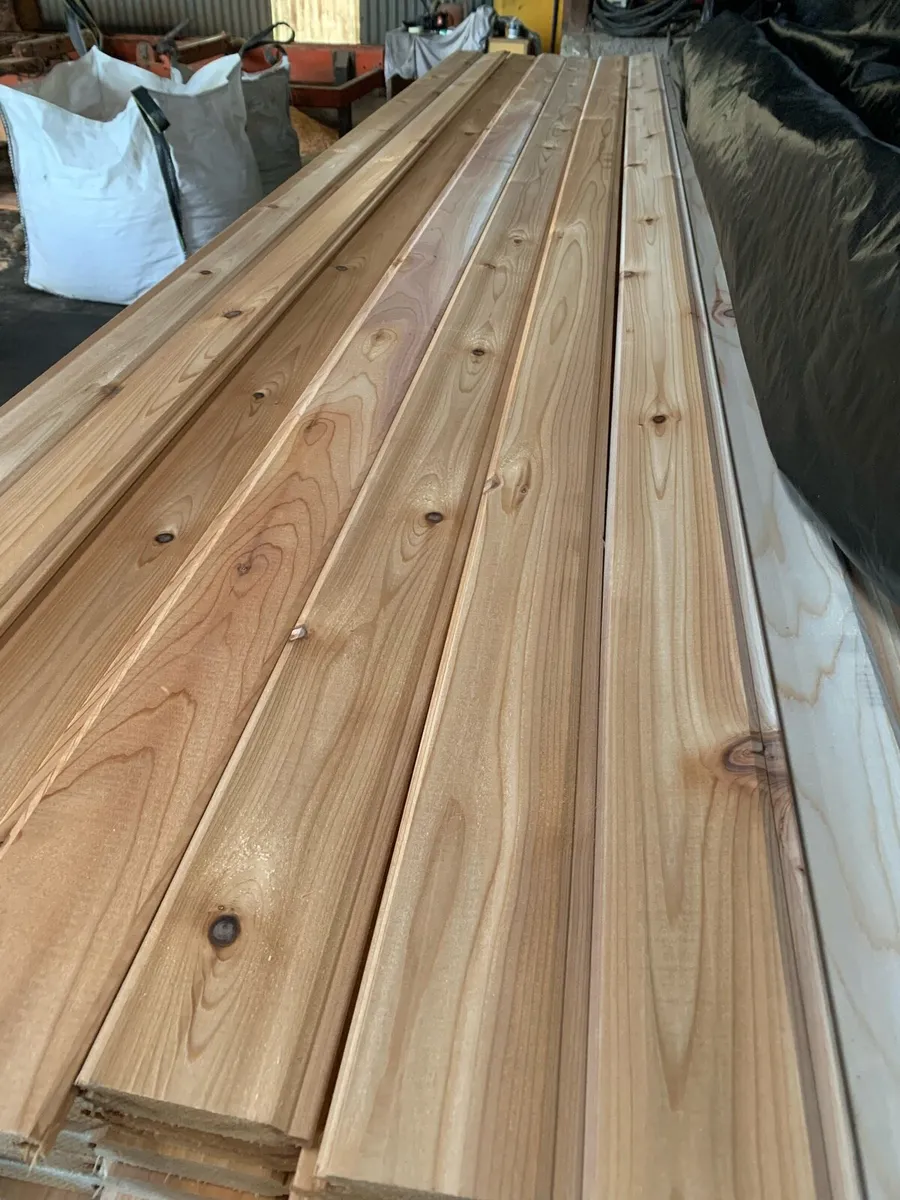 Western Red Cedar T&G Cladding - Image 2