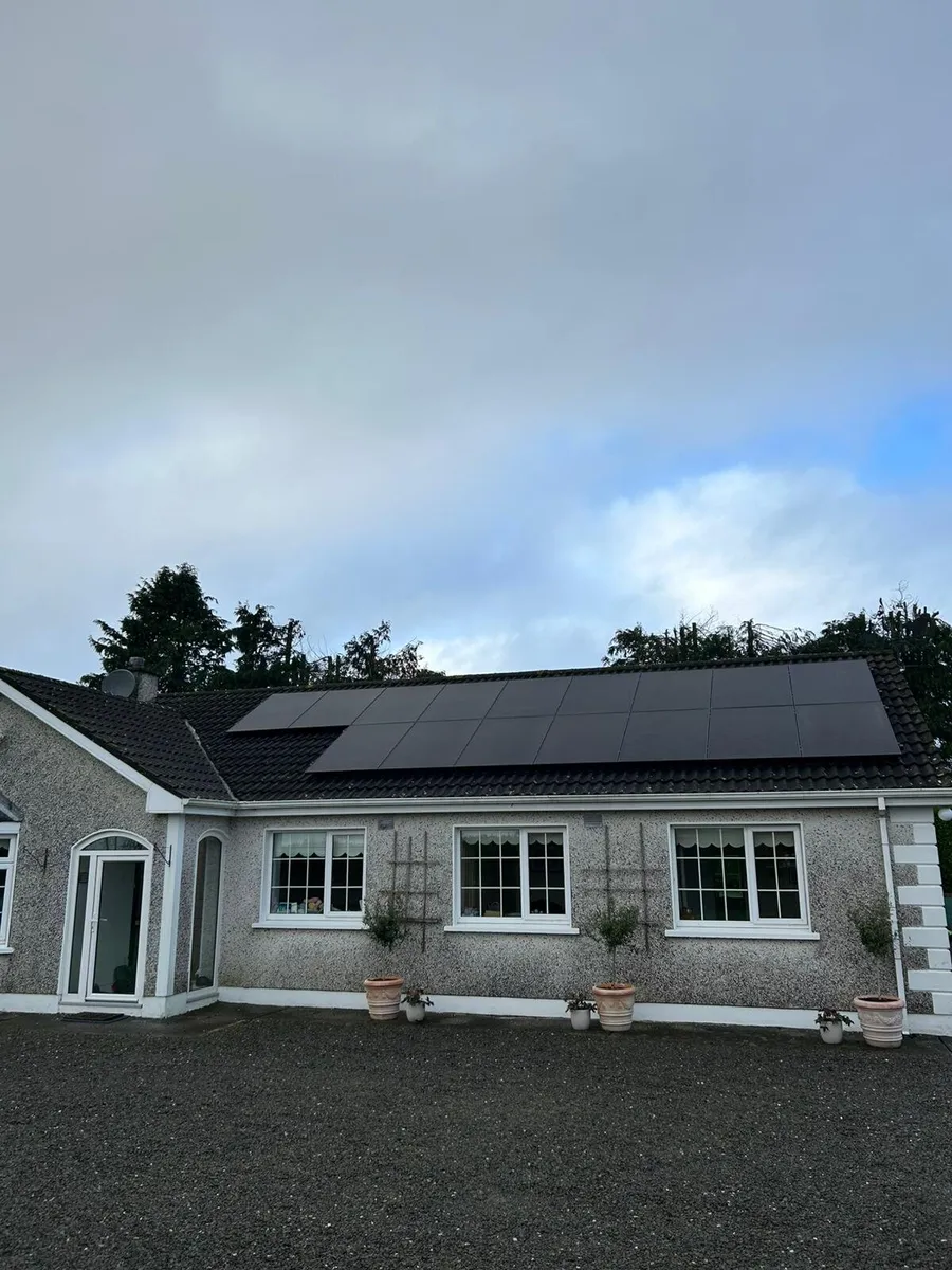 Brand new Solis 5kw hybrid DIY kit 15kwh battery - Image 1