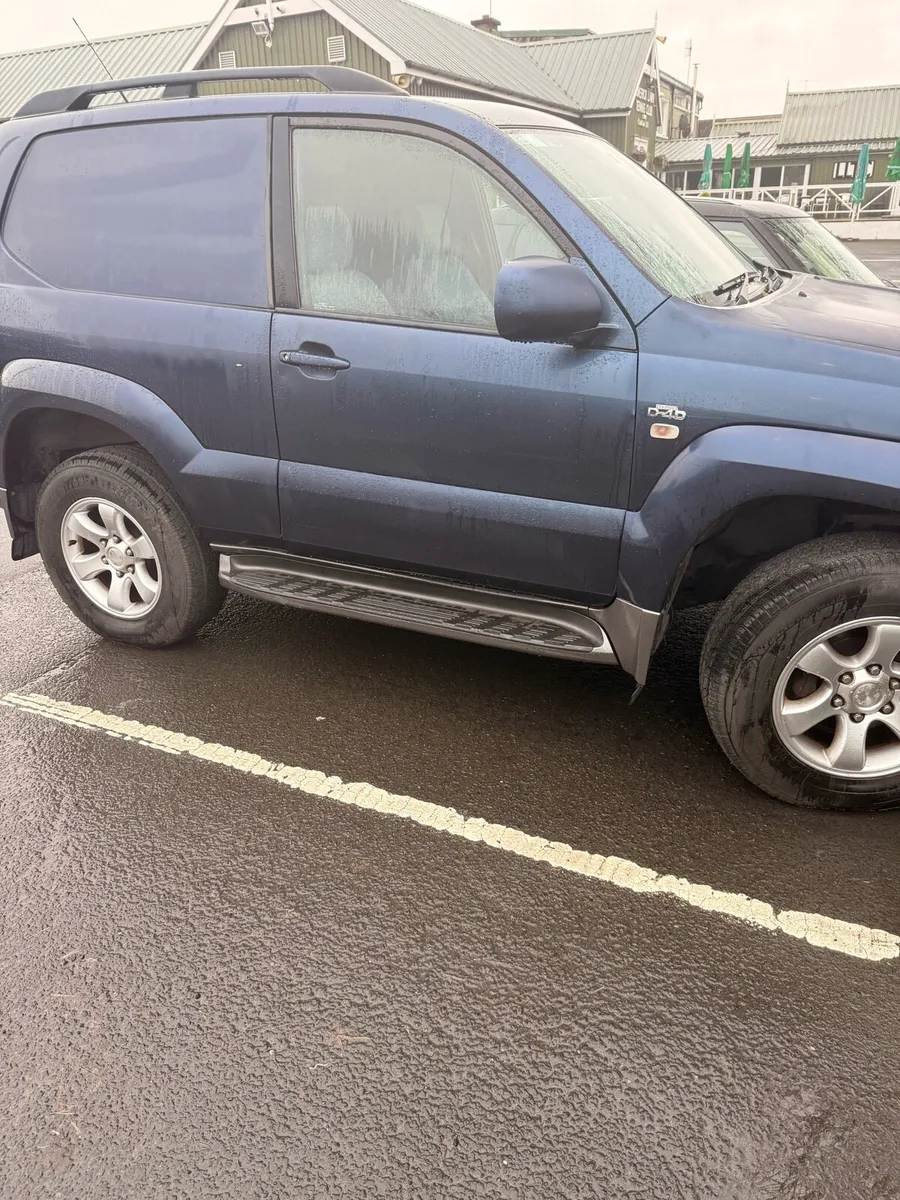 Toyota Landcruiser - Image 3