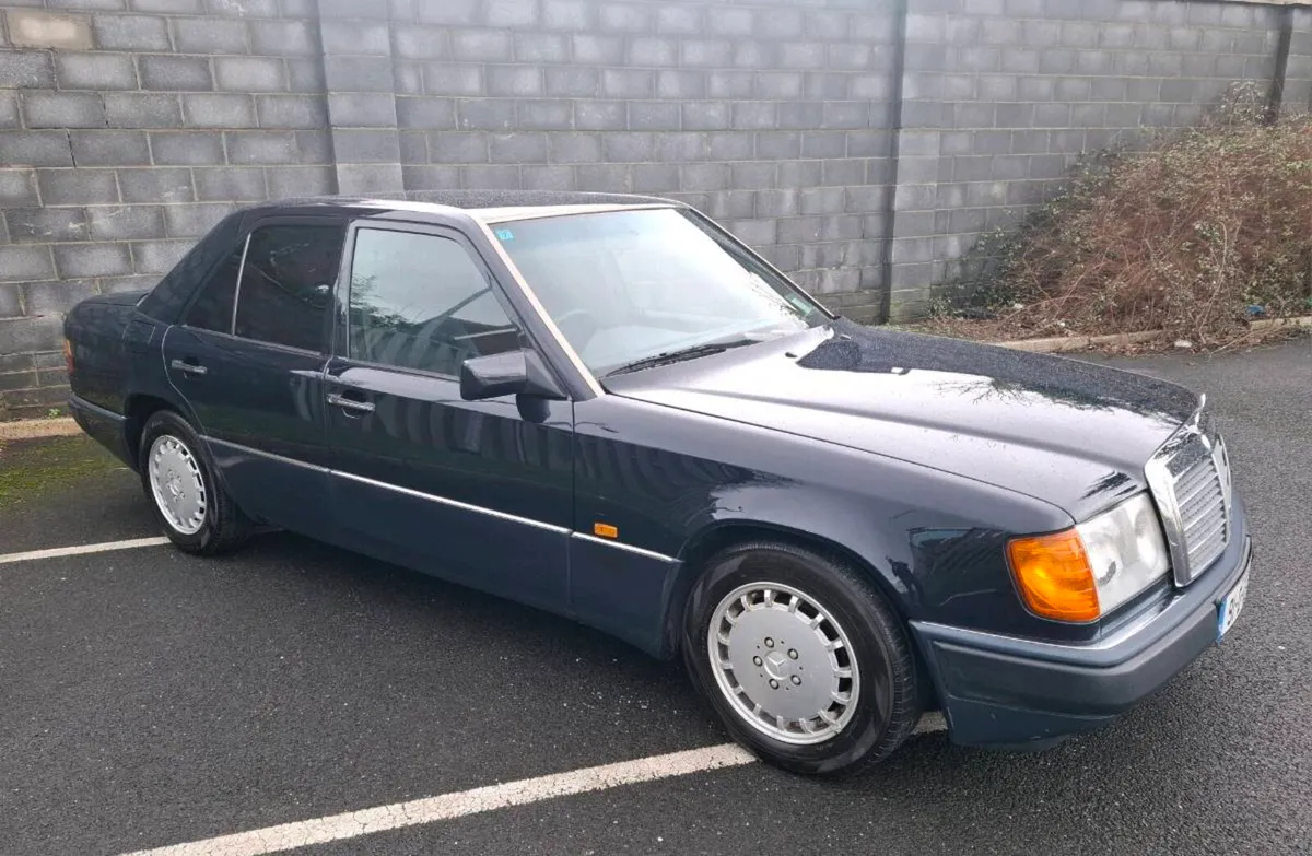 Mercedes 260E W124 Auto-Recent Japan import - Image 3