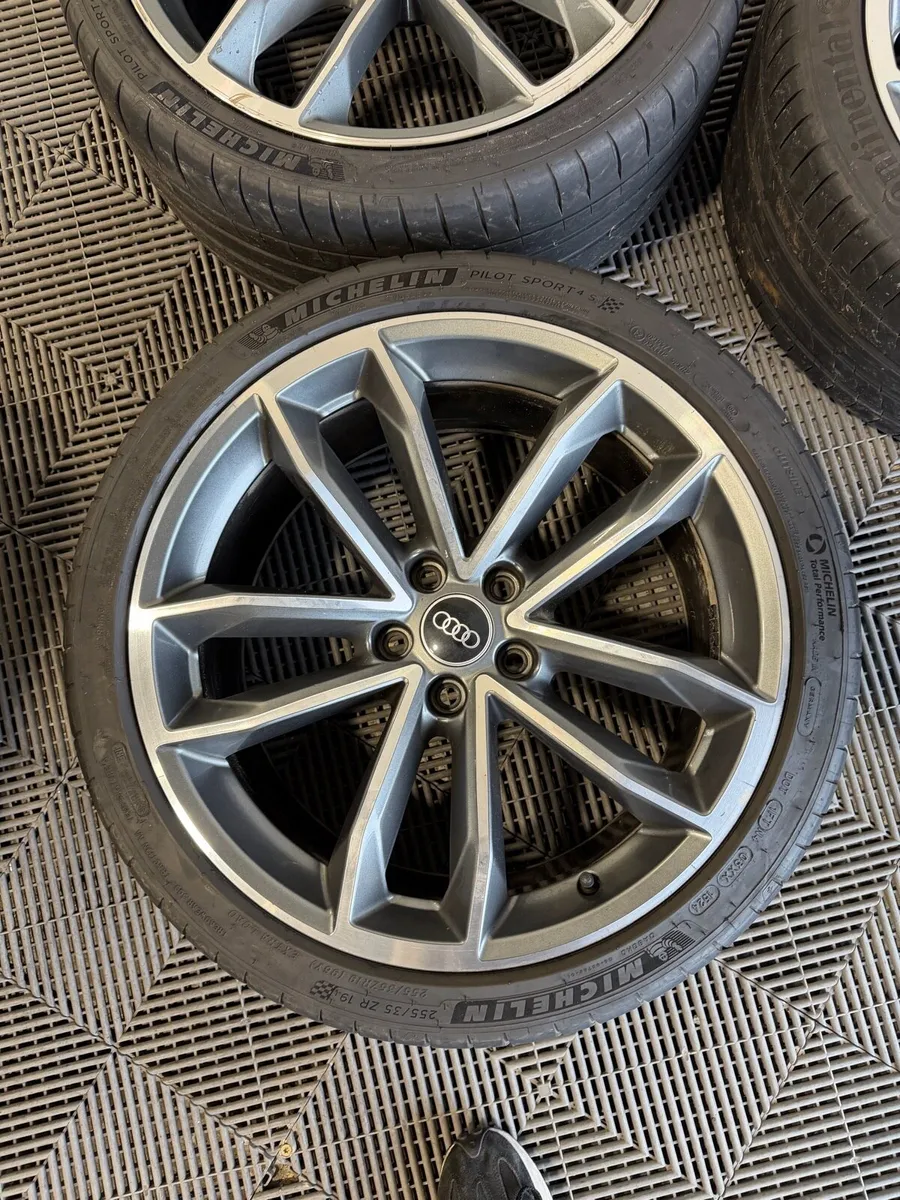 19” GENUINE AUDI ALLOYS - Image 4