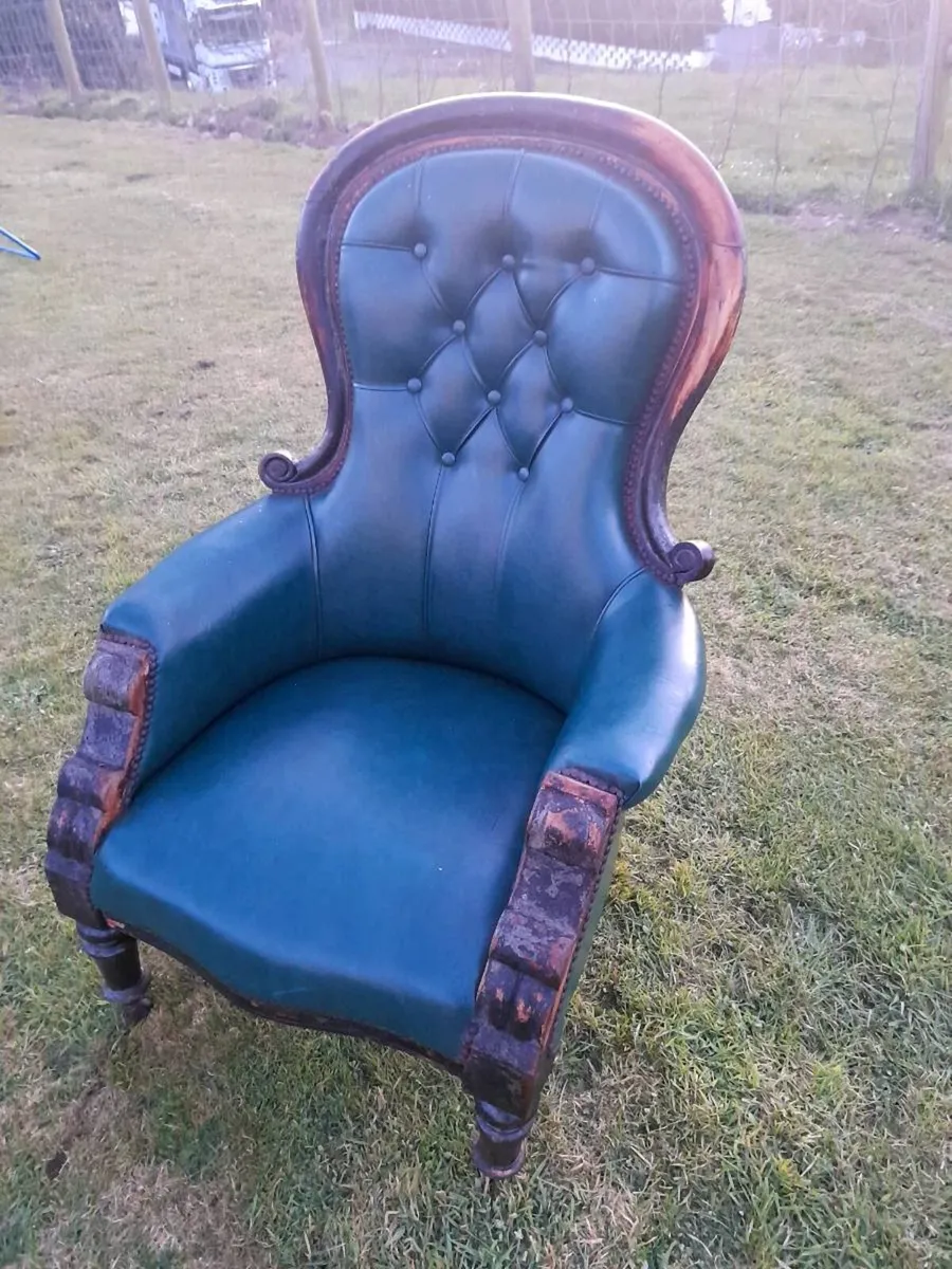 Victorian Spoonback Chair - Image 3