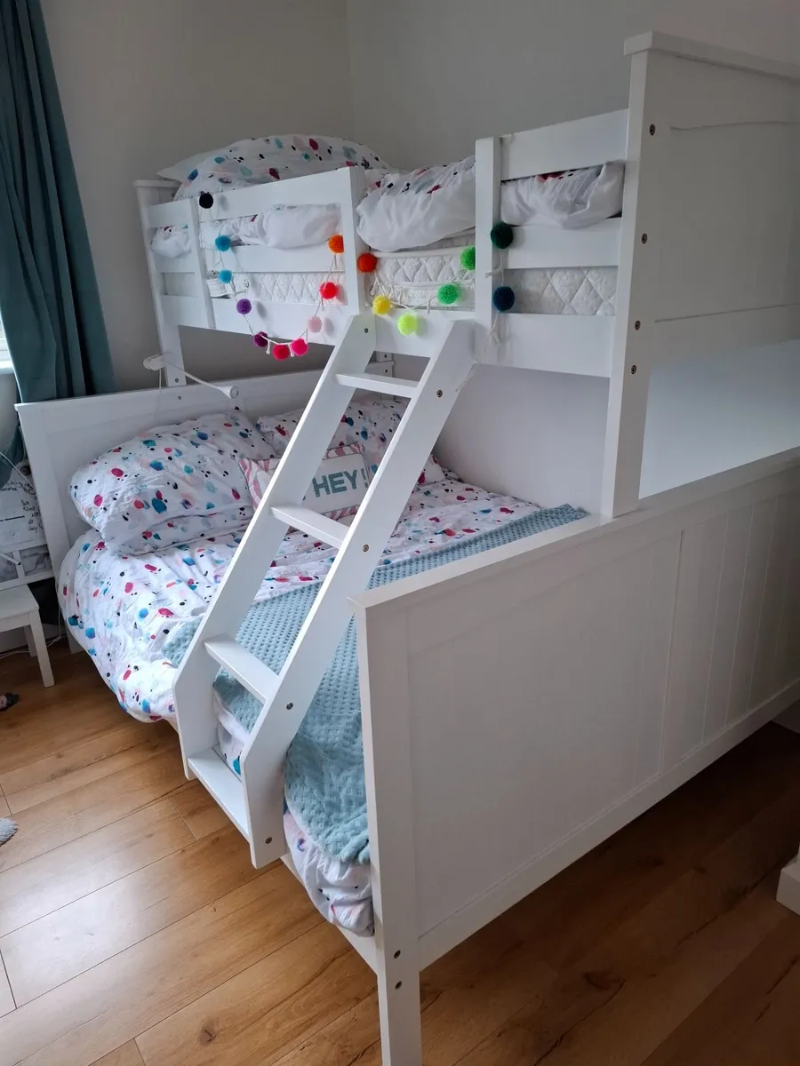 Triple bunk bed from harvey norman - Image 4