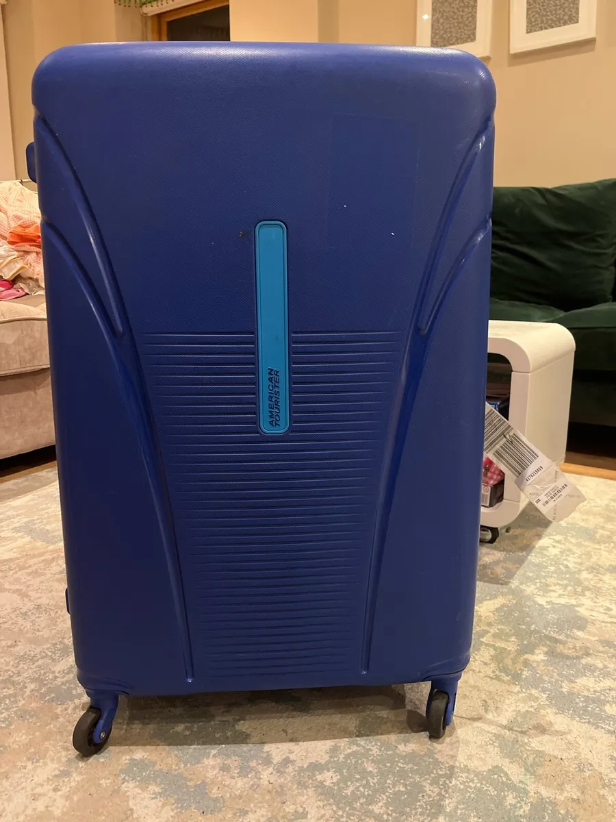 American Tourister Large size Check-in Suitcases - Image 3