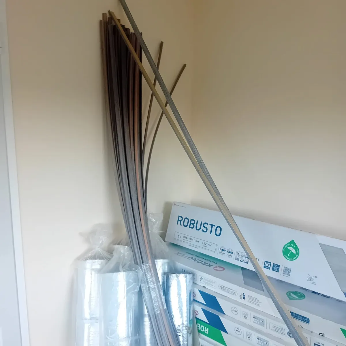 Laminate Flooring. Brand New - Image 2