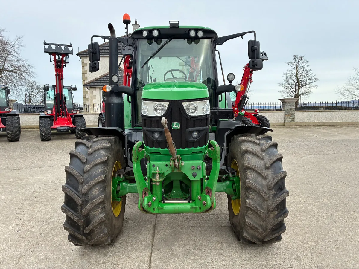 JOHN DEERE 6120M - Image 4