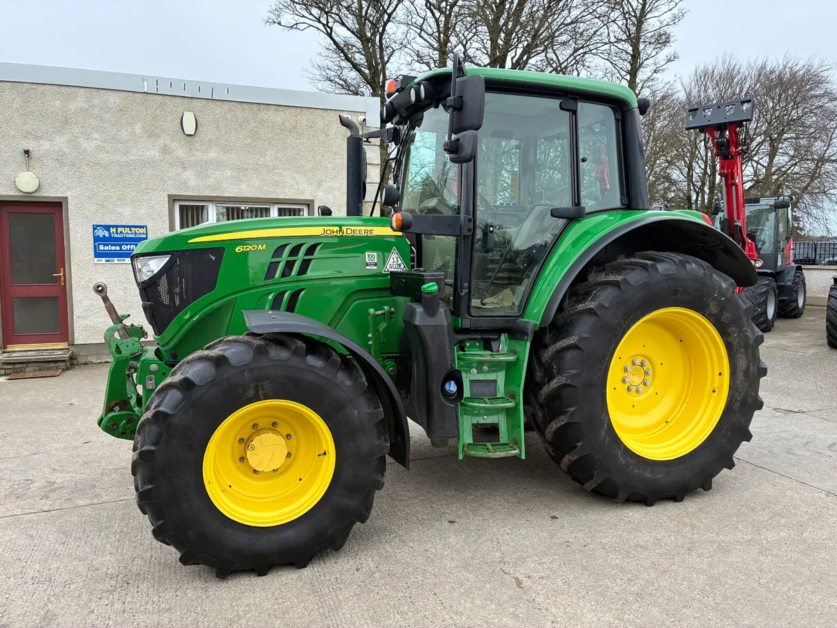 JOHN DEERE 6120M - Image 1