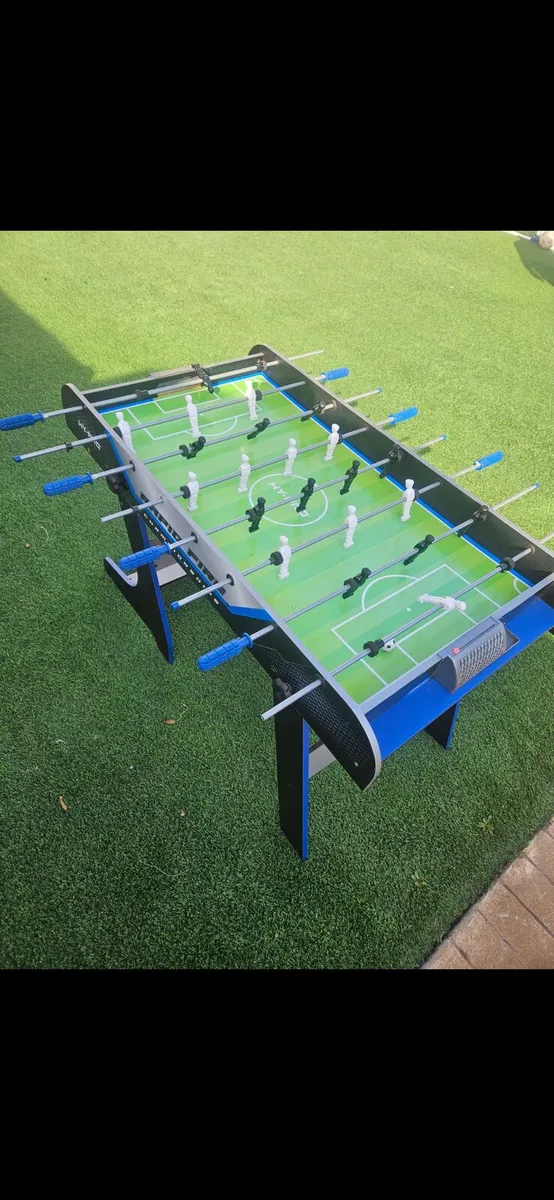 Foosball table - Image 2