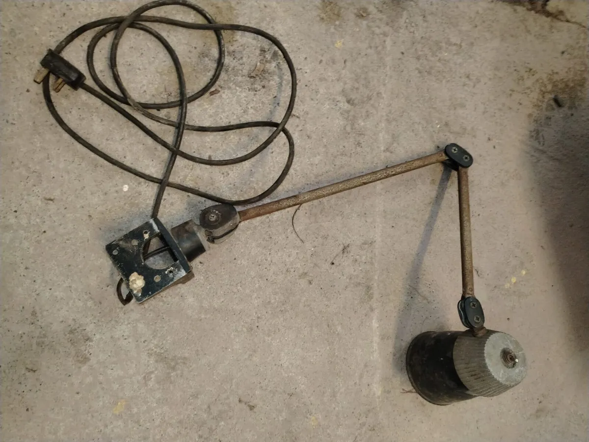 Work bench lamp - Image 1