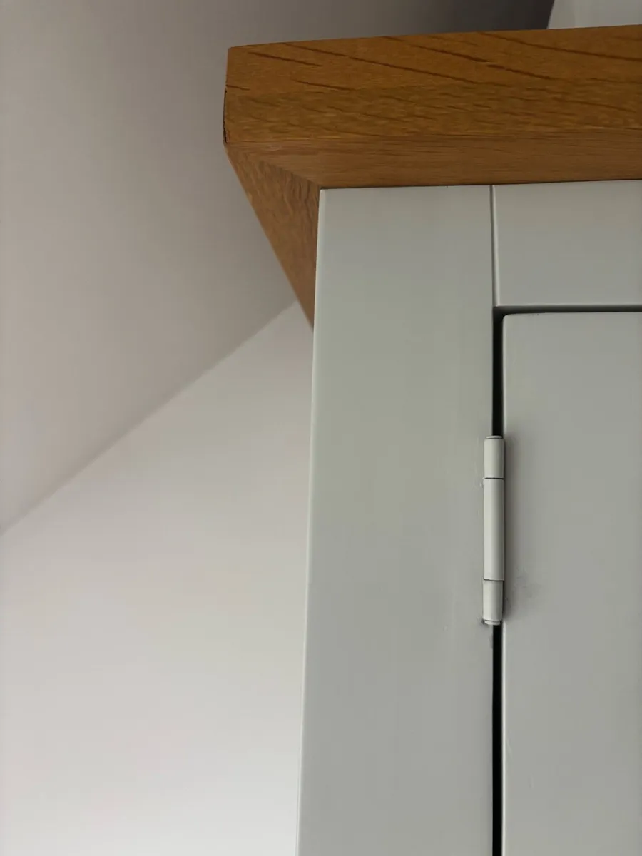 Bedroom furniture bundle - Image 2