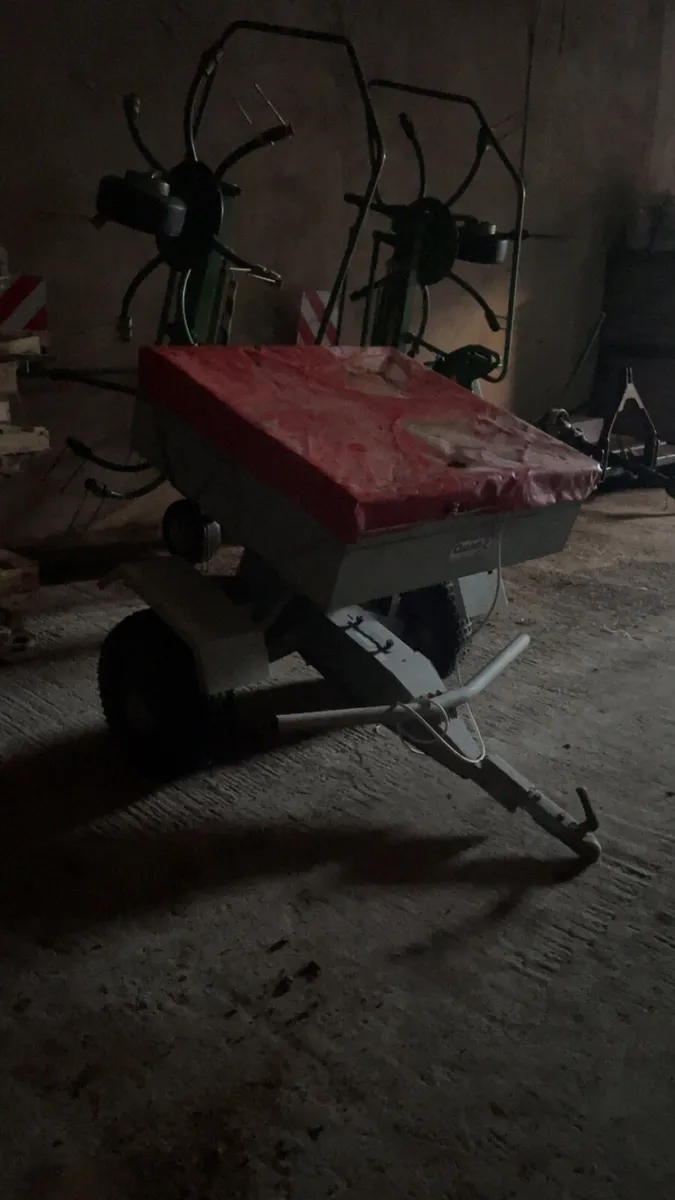 Sheep snacker - Image 2