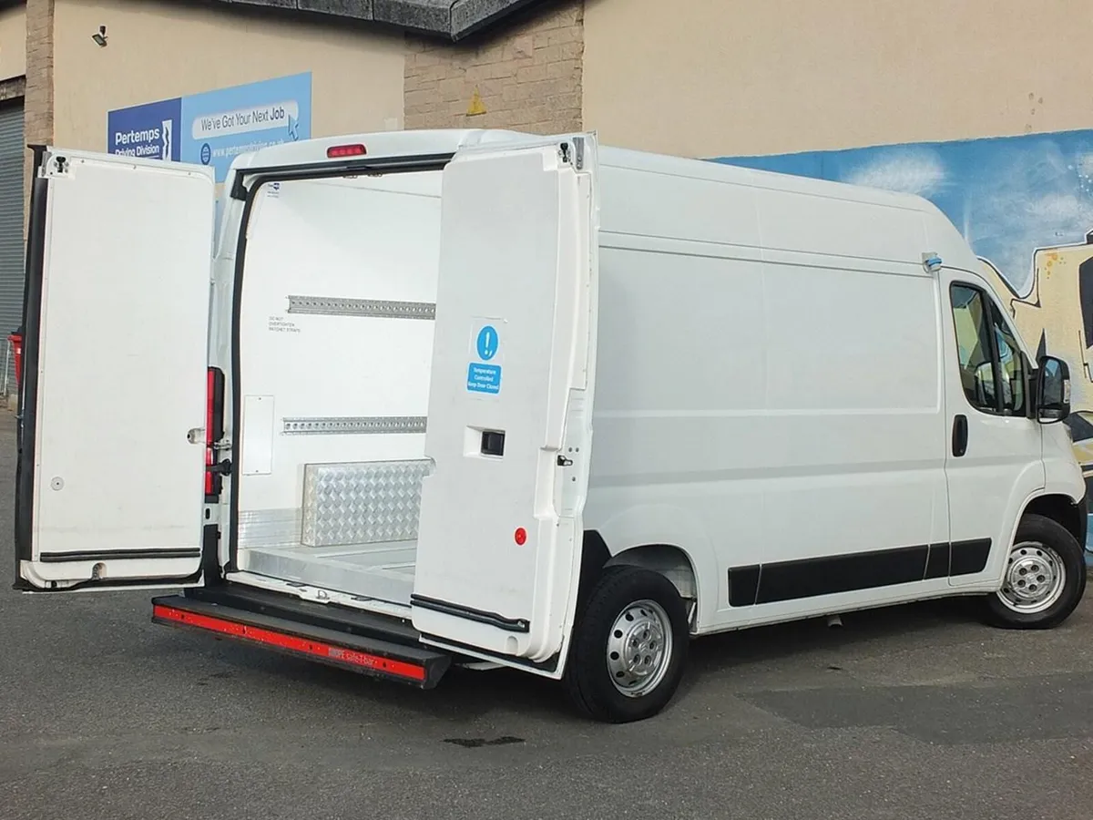 2020 Citroen Relay Refrigerated Van - Image 3