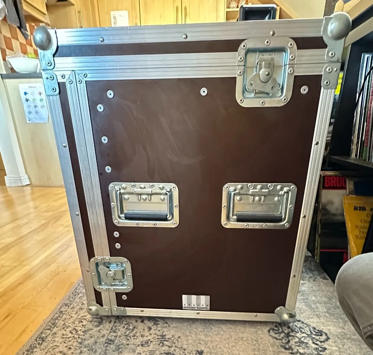 Music Rack 12 u with Service Hatch by Thon - Image 2