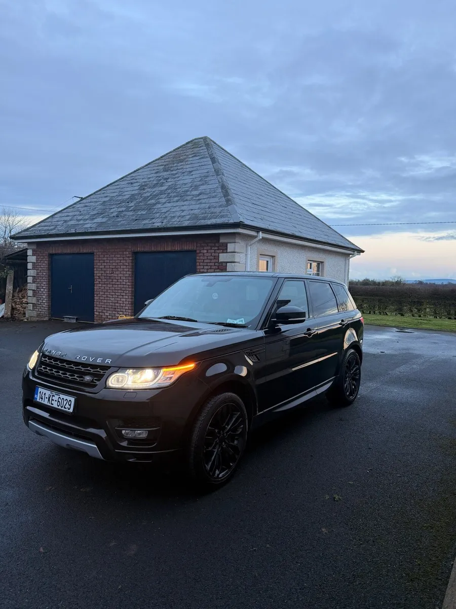 Range Rover sport 5 seat crewcab - Image 1