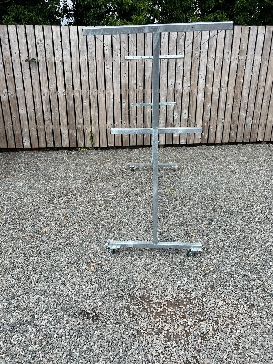 New Galvanised Mobile Clothes Line on Wheels - Image 2