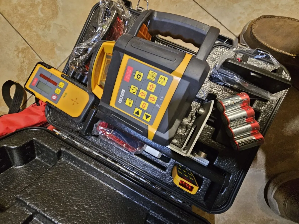 Laser Level - Image 3