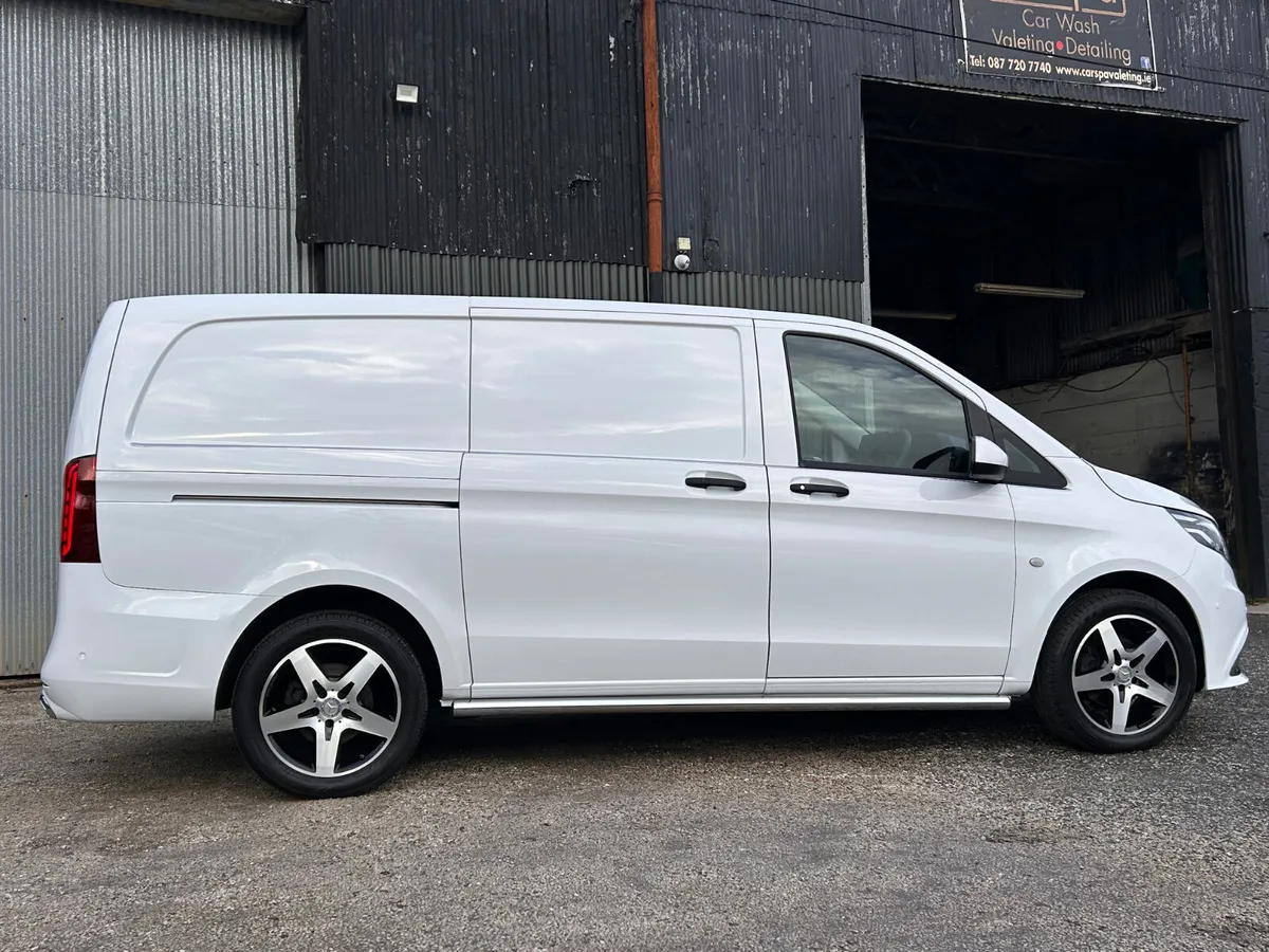 Mercedes-Benz Vito 2023 - Image 3