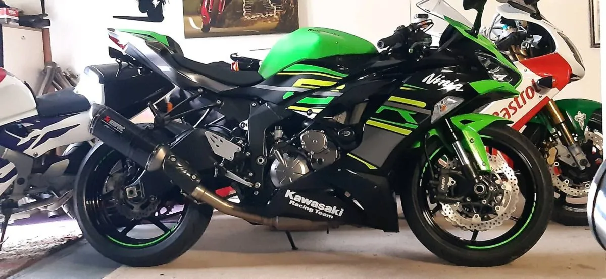 Kawasaki ZX6R - Image 1