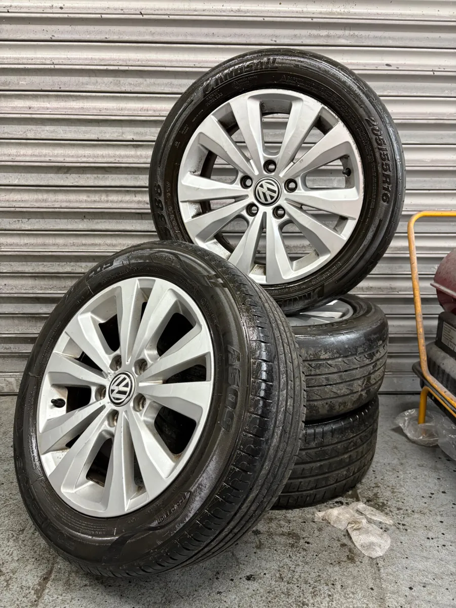 Volkswagen Golf Alloys 16” - Image 1