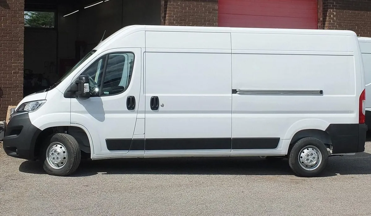 2024 Citroen Relay High Roof Panel Van - Image 1