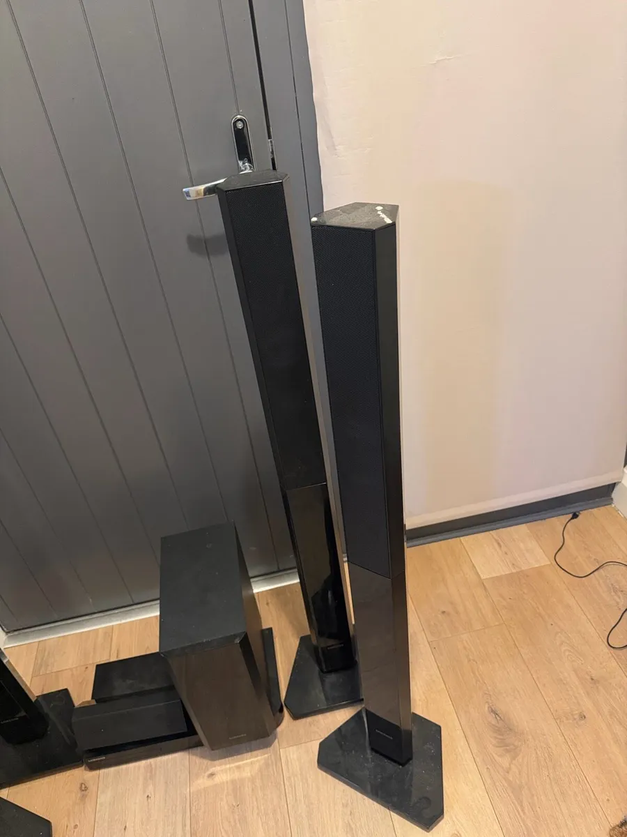 Home cinema surround system 5.1 - Image 1