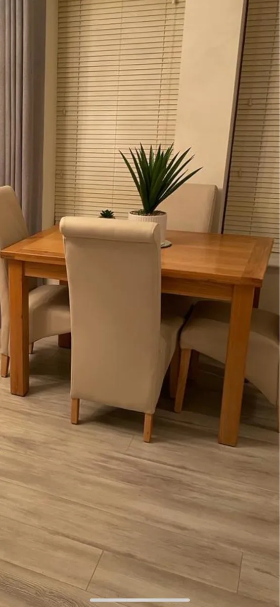 Dining table and chairs - Image 2