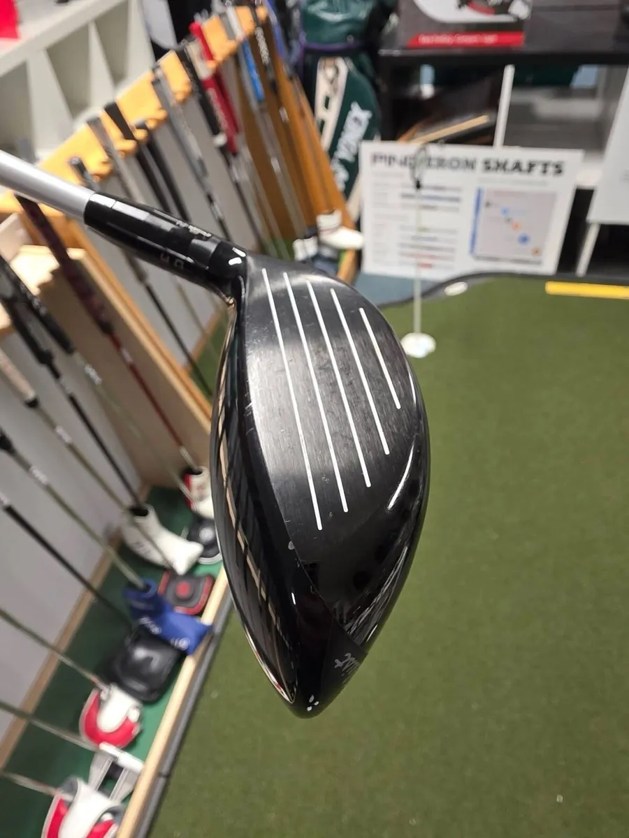 Titleist TSr2 3 Wood - Image 4