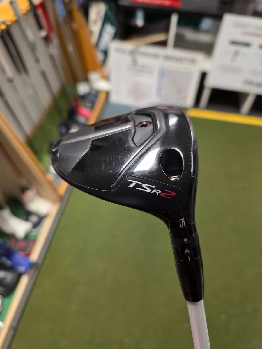 Titleist TSr2 3 Wood - Image 2