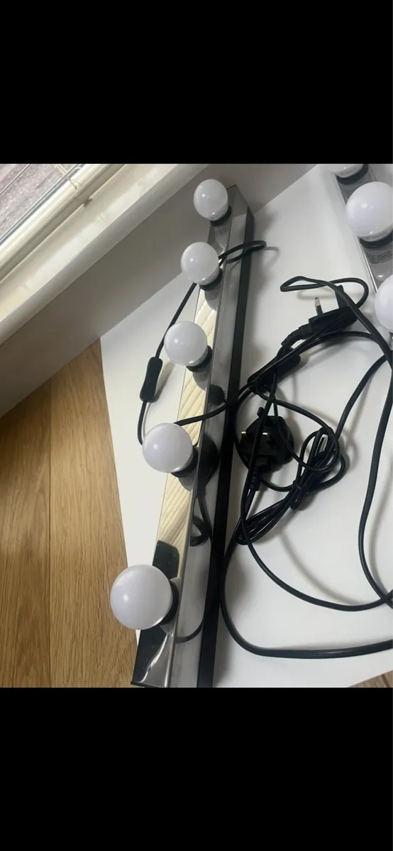 IKEA Musik Hollywood style lights. Only €15 - Image 3