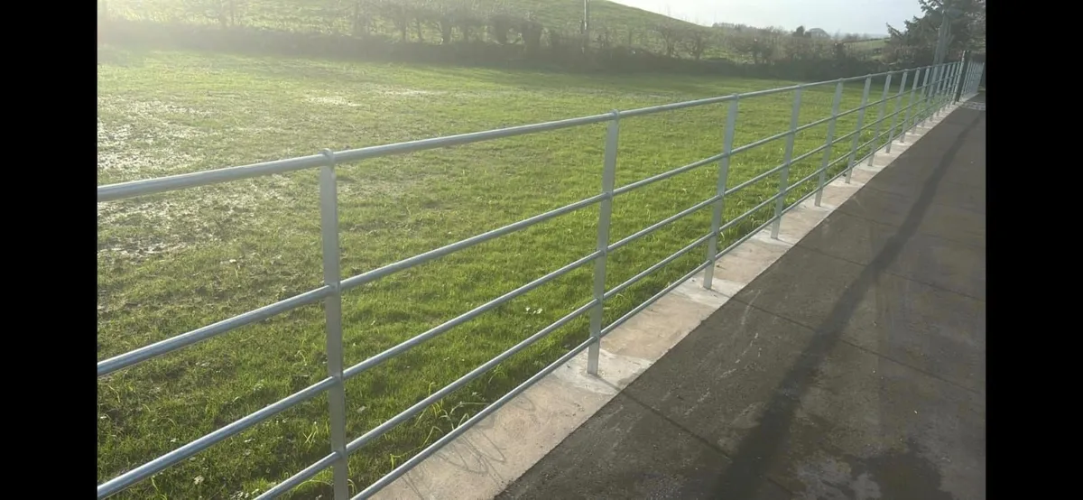 estate fencing - Image 1