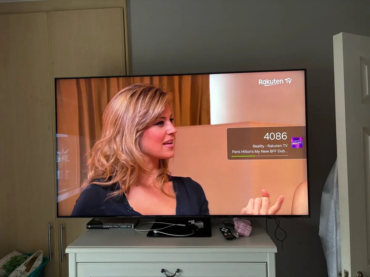 Samsung tv - Image 2