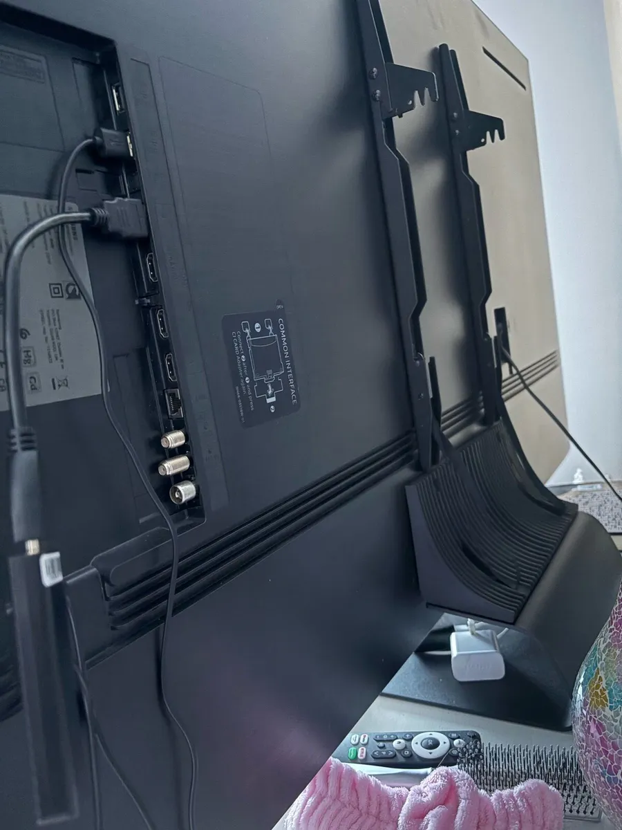 Samsung tv - Image 3
