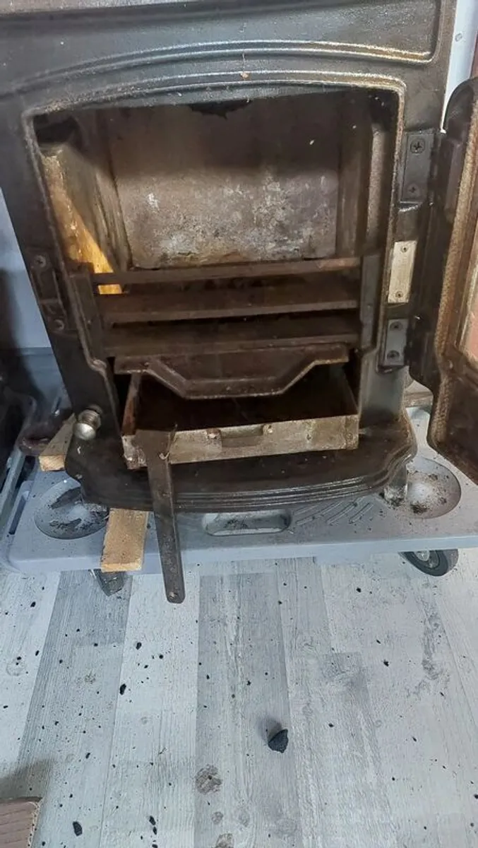 pot belly stove - Image 2
