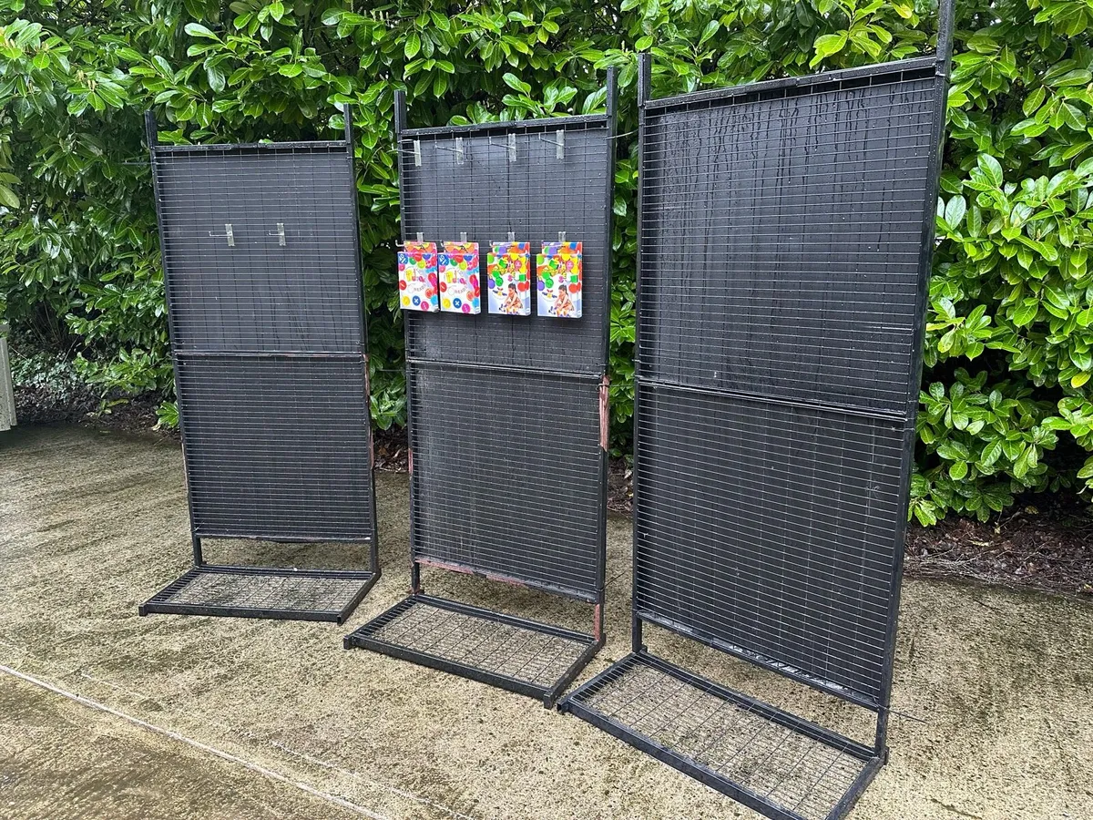 EXTRA LARGE BLACK DISPLAY STANDS WITH HOOKS - Image 2
