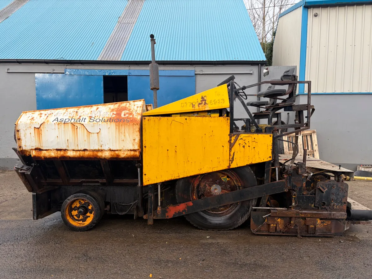 Tar Spreader - Image 1