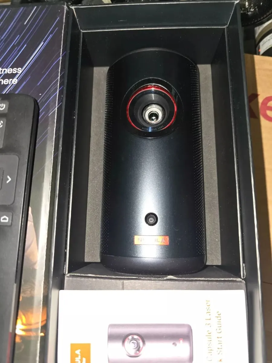 Nebula Anker Capsule 3 mini projector - Image 1