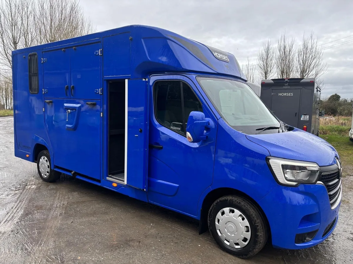 3.5 ton horse van - Image 2